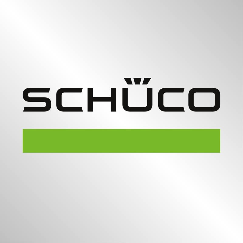 PARTENAIRE REFERENCE SCHUCO Logo de Schüco avec un texte en noir et une barre verte en dessous.